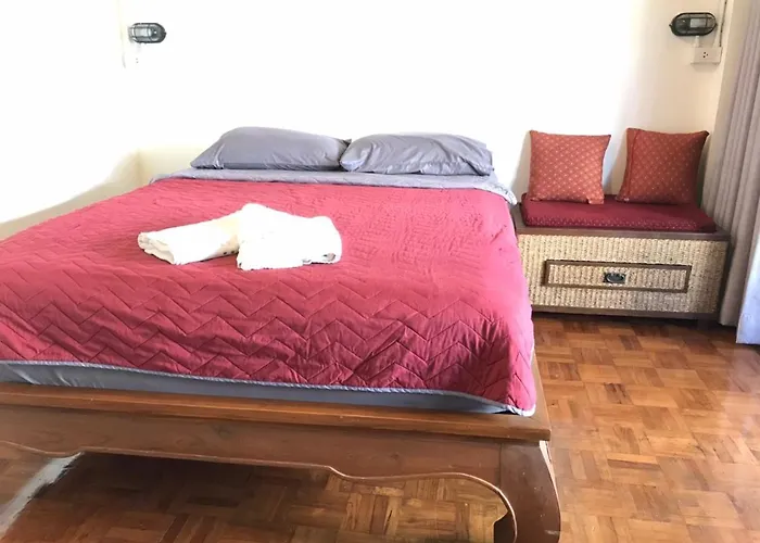 Bee Friend Hostel